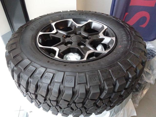 Jeep Wrangler SADA KOL ORIG. 255/75 R17